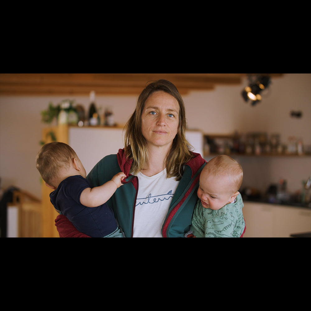 Double Trouble / My new life with Twins A short film by snowboarder Aline Bock